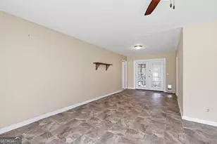 42 Charles St, Toccoa, GA 30577 - Photo 16