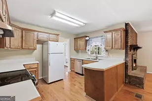 42 Charles St, Toccoa, GA 30577 - Photo 10