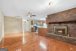42 Charles St, Toccoa, GA 30577 - Photo 10