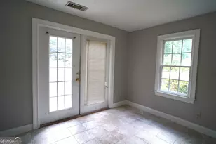 1032 Chatham Rd, Buford, GA 30518 - Photo 10