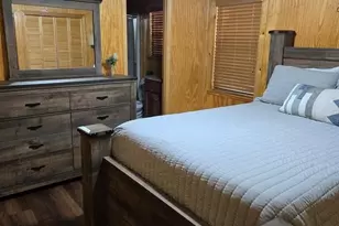 208 Brookwood Dr, Dublin, GA 31021 - Photo 2