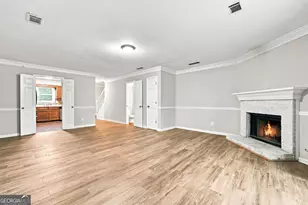 135 Sterling Ct, Alpharetta, GA 30004 - Photo 18