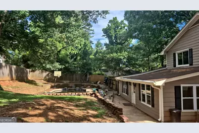 538 Cole Drive SW, Lilburn, GA 30047 - Photo 20
