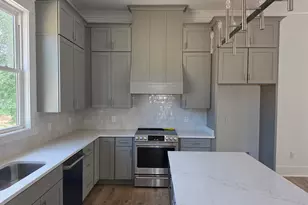 316 Thomas Rd, Fort Oglethorpe, GA 30742 - Photo 6