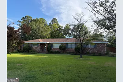 1606 Roberson Street, Dublin, GA 31021 - Photo 1