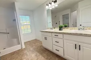1890 Roxey Ln, Winder, GA 30680 - Photo 10
