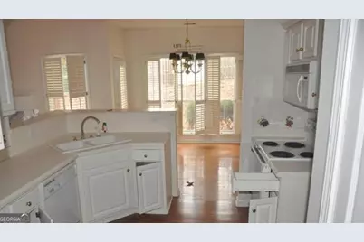 105 Pine Knoll Trace, Stockbridge, GA 30281 - Photo 2