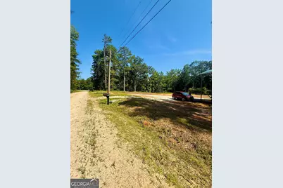 1582 Armour Circle, Elberton, GA 30635 - Photo 8