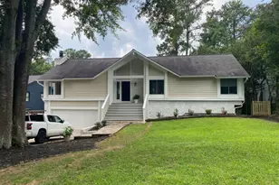 3313 Clubland Dr, Marietta, GA 30068 - Photo 1