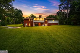 128 Scott Cir, Toccoa, GA 30577 - Photo 6