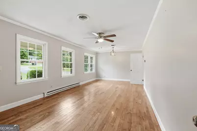128 Scott Circle, Toccoa, GA 30577 - Photo 10