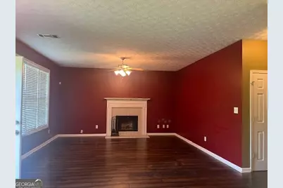 107 Meadows Drive, Senoia, GA 30276 - Photo 12