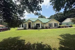 95 Firethorne Dr, Newnan, GA 30265 - Photo 1