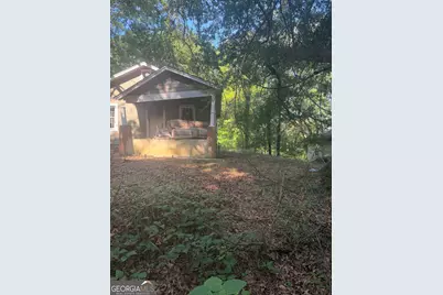 10 Chester Avenue NE, Rome, GA 30161 - Photo 2