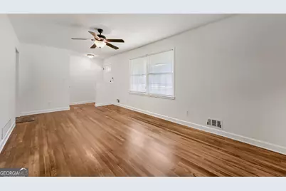 2723 Chamblee Tucker Road, Atlanta, GA 30341 - Photo 6