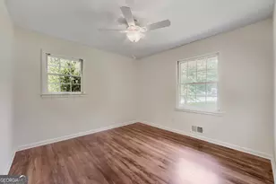 2723 Chamblee Tucker Rd, Atlanta, GA 30341 - Photo 18