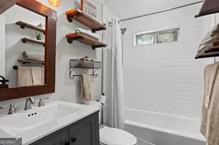 1467 Hawthorne Ave NW, Atlanta, GA 30309 - Photo 16