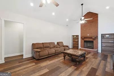 1201 E Hampton Drive, Statesboro, GA 30461 - Photo 6