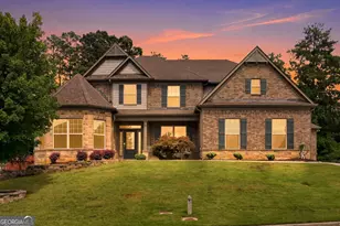 810 Grand Reserve Dr, Suwanee, GA 30024 - Photo 2