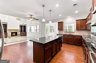 810 Grand Reserve Dr, Suwanee, GA 30024 - Photo 16