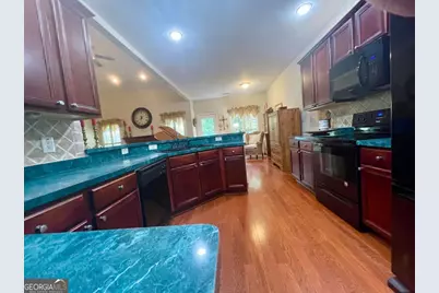 930 Vinings Drive, Winder, GA 30680 - Photo 36