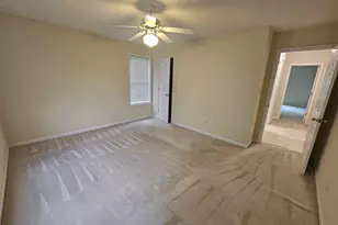 235 Monmouth Dr, Fayetteville, GA 30214 - Photo 18