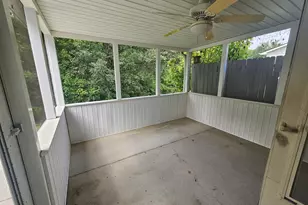 235 Monmouth Dr, Fayetteville, GA 30214 - Photo 22