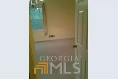 180 Williamsburg Way, Fayetteville, GA 30214 - Photo 2