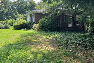 506 Grant St, Clarkesville, GA 30523 - Photo 14