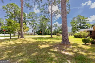 107 Community Dr, Waycross, GA 31501 - Photo 8