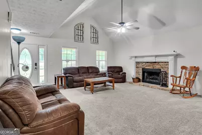 149 Marina Circle, Jackson, GA 30233 - Photo 10
