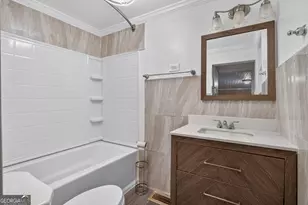 2229 Lee St, Brunswick, GA 31520 - Photo 10