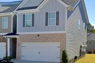 213 Switcher Ct, Union City, GA 30291 - Photo 2