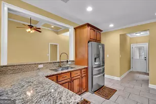 805 Arbor Ln, Centerville, GA 31028 - Photo 14