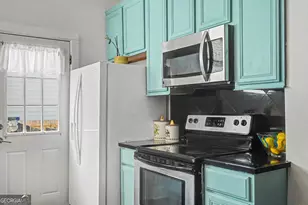 1410 Jefferson St, Savannah, GA 31401 - Photo 18