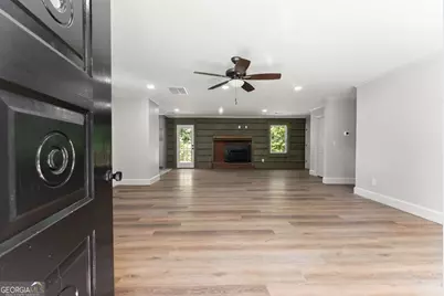 5880 Norton Circle, Flowery Branch, GA 30542 - Photo 4