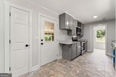 5880 Norton Circle, Flowery Branch, GA 30542 - Photo 14