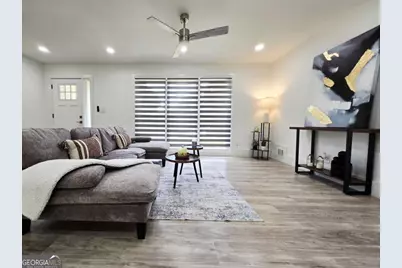 2400 Glenrock Drive, Decatur, GA 30032 - Photo 8