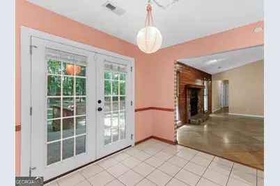 351 Waterford Drive, Jonesboro, GA 30238 - Photo 22