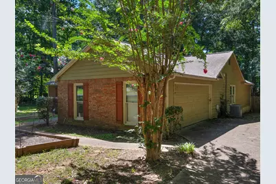 351 Waterford Drive, Jonesboro, GA 30238 - Photo 2