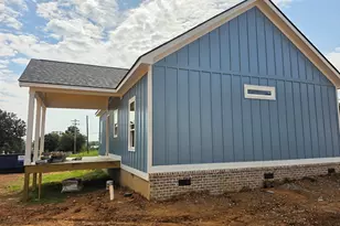 272 Thomas Rd, Fort Oglethorpe, GA 30742 - Photo 2