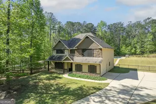 566 Wild Turkey Dr, Pine Mountain, GA 31822 - Photo 2