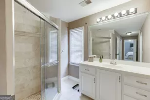 5332 Candleberry Dr SW, Lilburn, GA 30047 - Photo 30