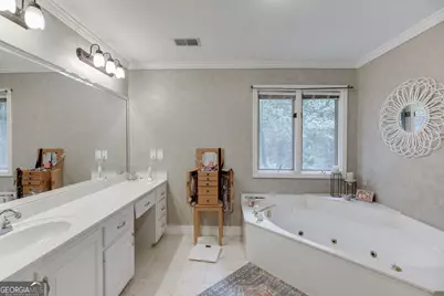 5332 Candleberry Drive SW, Lilburn, GA 30047 - Photo 28