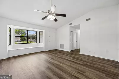 144 Cherry Point Drive, Saint Marys, GA 31558 - Photo 6