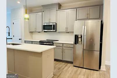 2635 Creekside Drive NW, Atlanta, GA 30318 - Photo 10
