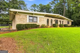 103 Club Ct, Stockbridge, GA 30281 - Photo 2