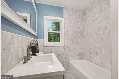 1657 McClelland Avenue, East Point, GA 30344 - Photo 12