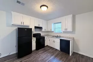212 E Paces Dr, Athens, GA 30605 - Photo 4