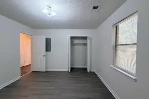 212 E Paces Dr, Athens, GA 30605 - Photo 8